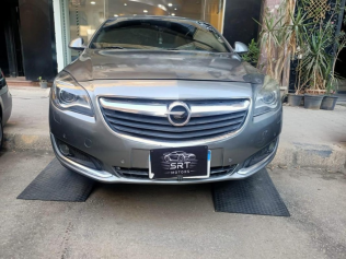 Opel Insignia 2017 Silver Automatic Used for Sale in Mohandessin