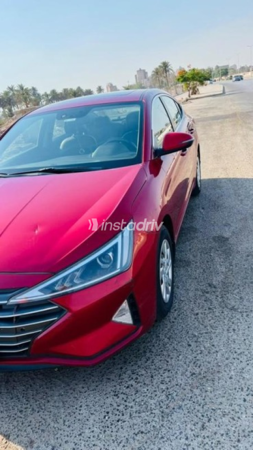 Hyundai Elantra 2020 Red Automatic Used for Sale in Cairo - 2