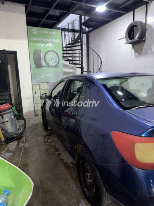 Renault Logan 2016 Dark Blue Automatic Used for Sale in Madinaty - 2