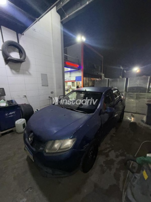 Renault Logan 2016 Dark Blue Automatic Used for Sale in Madinaty - 6