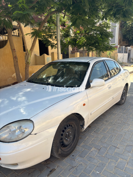 Daewoo Leganza 2000 White Automatic Used for Sale in Giza - 4
