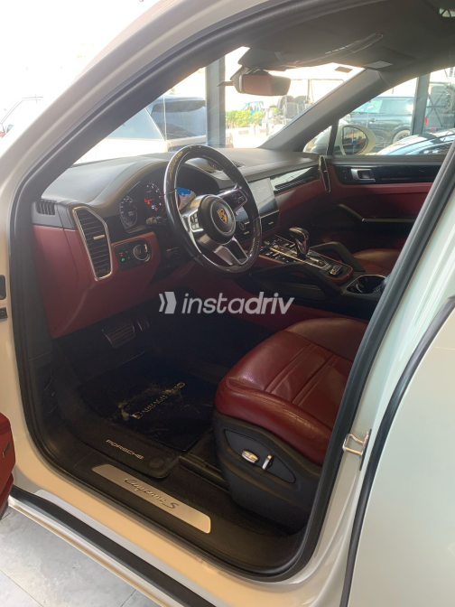 Porsche Cayenne S 2021 White Automatic Used for Sale in Cairo - 3