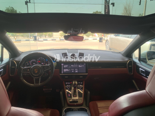 Porsche Cayenne S 2021 White Automatic Used for Sale in Cairo - 4