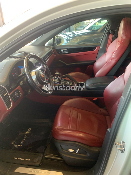 Porsche Cayenne S 2021 White Automatic Used for Sale in Cairo - 5