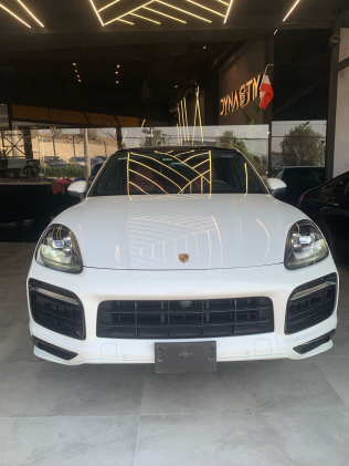 Porsche Cayenne S 2021 White Automatic Used for Sale in Cairo