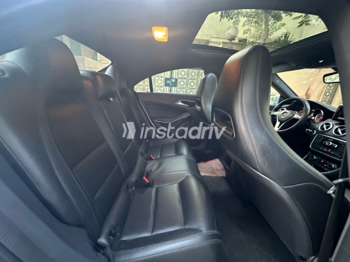 Mercedes CLA 200 2014 Silver Automatic Used for Sale in Heliopolis - 10