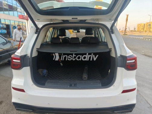 MG RX5 Plus 2025 White Automatic Used for Sale in Qalyubia - 2