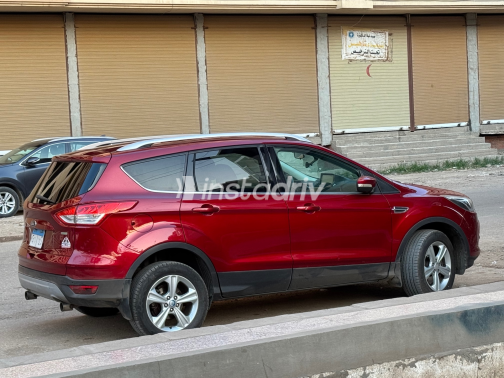 Ford Kuga 2015 White Automatic Used for Sale in Mansoura - 3