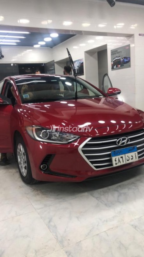 Hyundai Elantra 2019 Dark Red Automatic Used for Sale in Mokattam - 3