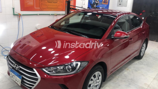 Hyundai Elantra 2019 Dark Red Automatic Used for Sale in Mokattam - 8