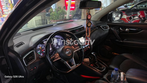 Nissan Qashqai 2019 White Automatic Used for Sale in Greater Cairo ( Cairo + Giza) - 6