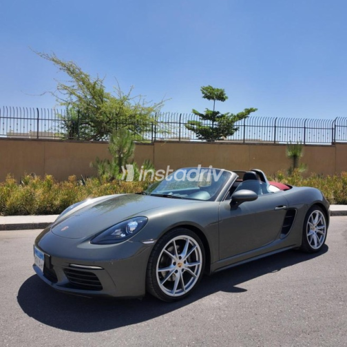 Porsche Boxster 2022 Gray Automatic Used for Sale in Cairo - 2