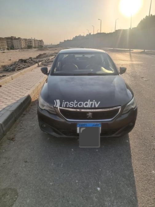 بيجو 301 2018 أبيض أوتوماتيك مستعملة للبيع في القاهرة الكبرى ( القاهرة - الجيزة) - 3