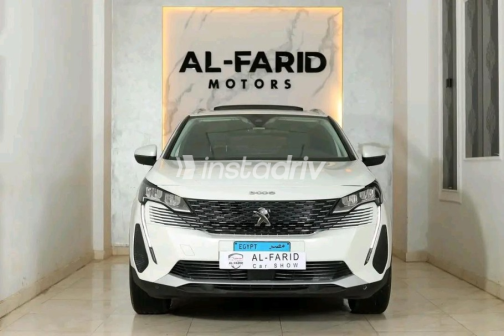 بيجو 3008 2022 أبيض أوتوماتيك مستعملة للبيع في الإسكندرية - 2