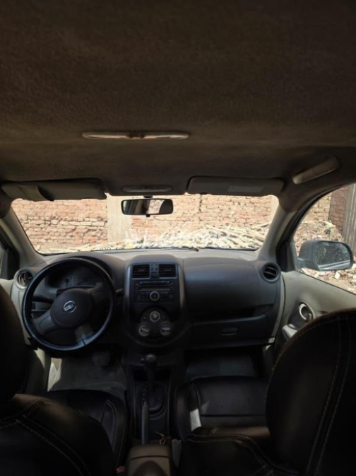 Nissan Sunny 2015 Dark Gray Automatic Used for Sale in Minya Al Qamh - 4
