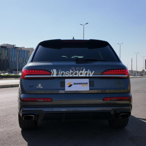 Audi Q7 2025 Gray Automatic Used for Sale in Cairo - 4