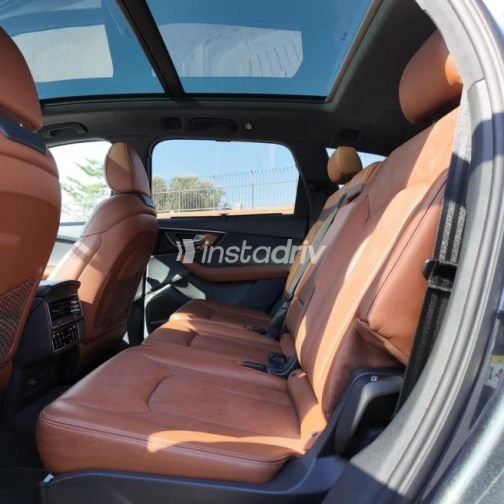 Audi Q7 2025 Gray Automatic Used for Sale in Cairo - 9
