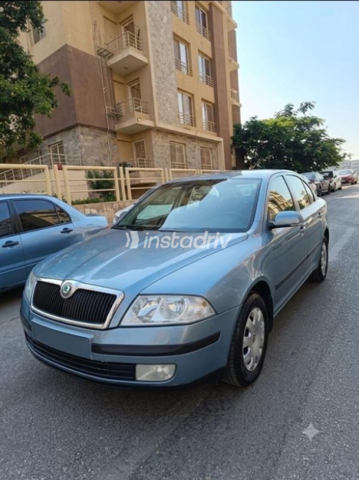 سكودا اوكتافيا 2007 أزرق غامق أوتوماتيك مستعملة للبيع في القاهرة الكبرى ( القاهرة - الجيزة) - 3
