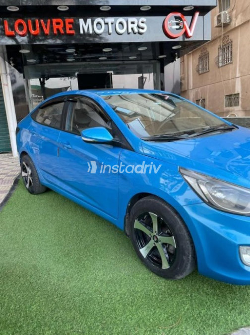Hyundai Accent RB 2019 Blue Automatic Used for Sale in Cairo - 4