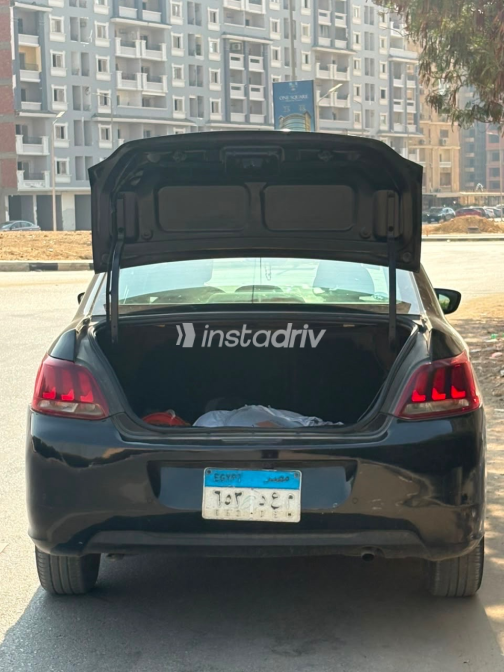 Peugeot 301 2018 Black Automatic Used for Sale in Maadi - 3