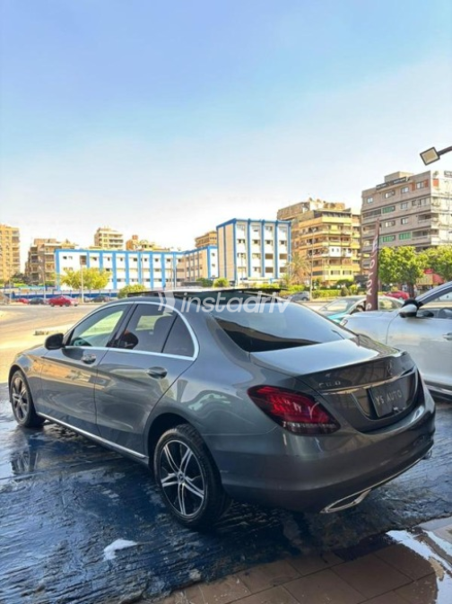 Mercedes C 180 2022 White Automatic Used for Sale in Greater Cairo ( Cairo + Giza) - 5
