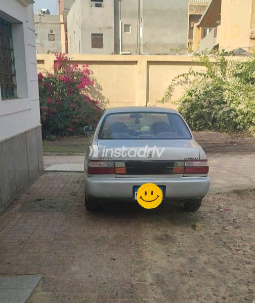Toyota Corolla 1997 Silver Automatic Used for Sale in Greater Cairo ( Cairo + Giza) - 4
