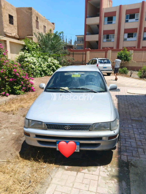 Toyota Corolla 1997 Silver Automatic Used for Sale in Greater Cairo ( Cairo + Giza) - 8