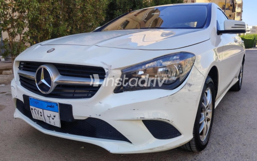 مرسيدس CLA 180 2015 أبيض أوتوماتيك مستعملة للبيع في 6 أكتوبر - 1