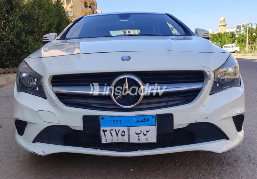 مرسيدس CLA 180 2015 أبيض أوتوماتيك مستعملة للبيع في 6 أكتوبر - 4