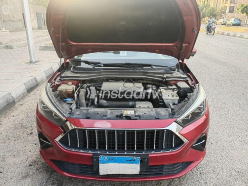 جاك J7 2022 أبيض أوتوماتيك مستعملة للبيع في القاهرة الكبرى ( القاهرة - الجيزة) - 2