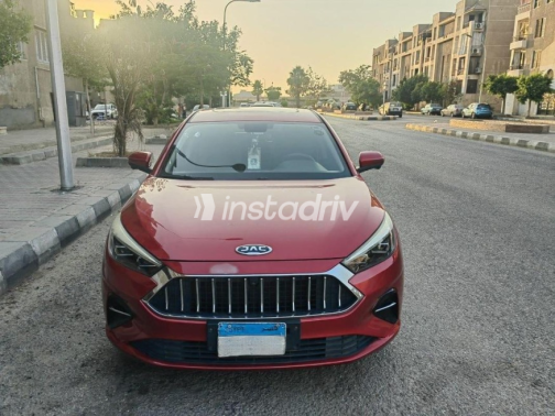 جاك J7 2022 أبيض أوتوماتيك مستعملة للبيع في القاهرة الكبرى ( القاهرة - الجيزة) - 4
