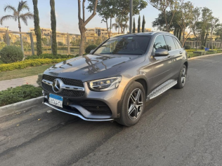 مرسيدس GLC 200 2020 رمادي غامق أوتوماتيك مستعملة للبيع في القاهرة