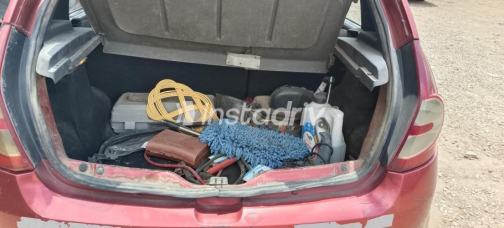 Renault Sandero 2012 Dark Red Automatic Used for Sale in Mohandessin - 5