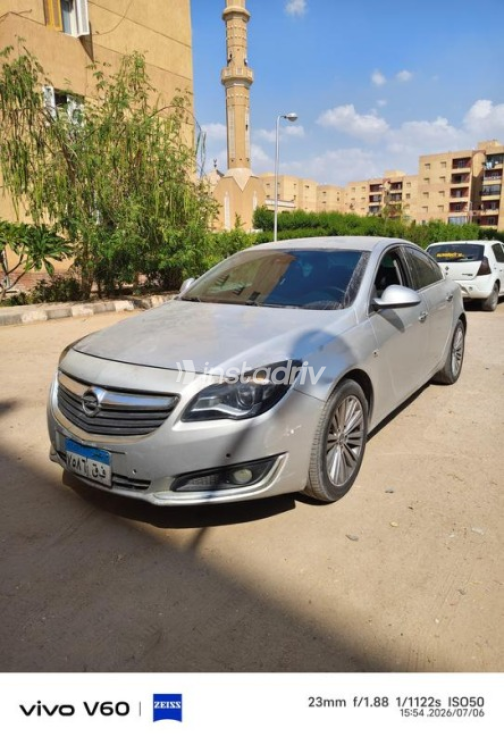 اوبل أنسيجنيا 2014 فضي أوتوماتيك مستعملة للبيع في الجيزة - 1