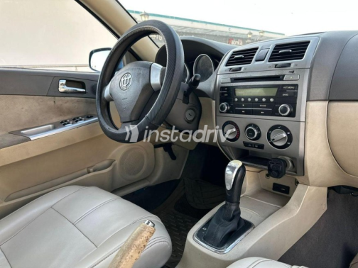 بريليانس FRV 2013 أزرق غامق أوتوماتيك مستعملة للبيع في مدينة نصر - 6