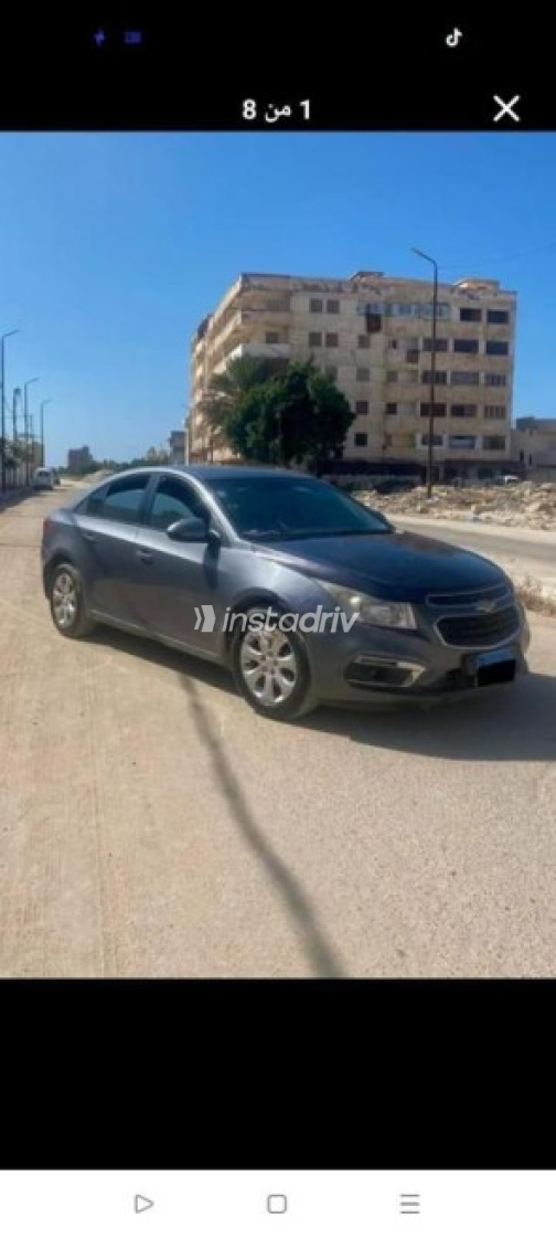 Chevrolet Cruze 2016 White Automatic Used for Sale in Greater Cairo ( Cairo + Giza) - 4