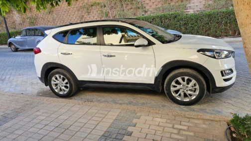 Hyundai Tucson 2021 White Automatic Used for Sale in Maadi - 3
