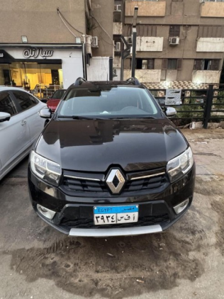 Renault Sandero Step Way 2023 Gray Automatic Used for Sale in Nasr city