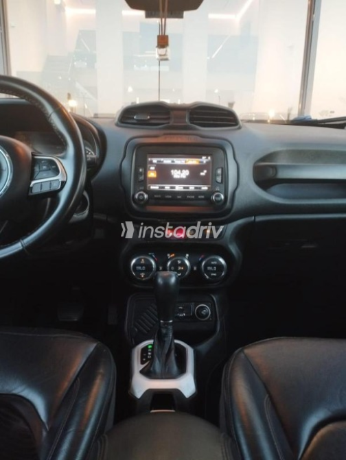 Jeep Renegade 2016 Black Automatic Used for Sale in Cairo - 8