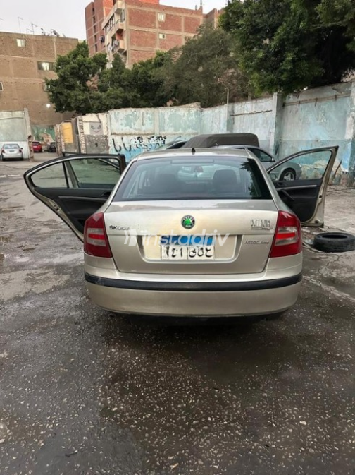Skoda Octavia A5 2006 Bronze Automatic Used for Sale in Greater Cairo ( Cairo + Giza) - 4