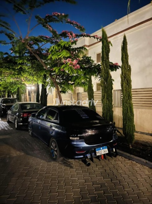 Chevrolet Optra 2017 White Automatic Used for Sale in Greater Cairo ( Cairo + Giza) - 9