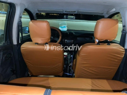Renault Sandero 2011 Black Automatic Used for Sale in Cairo - 9