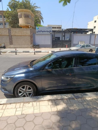 رينو ميجان 2021 أبيض أوتوماتيك مستعملة للبيع في القاهرة الكبرى ( القاهرة - الجيزة)