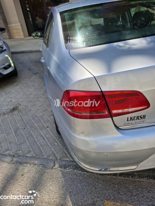 Volkswagen Passat 2013 Silver Automatic Used for Sale in Cairo - 2