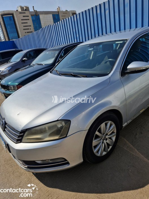 Volkswagen Passat 2013 Silver Automatic Used for Sale in Cairo - 4
