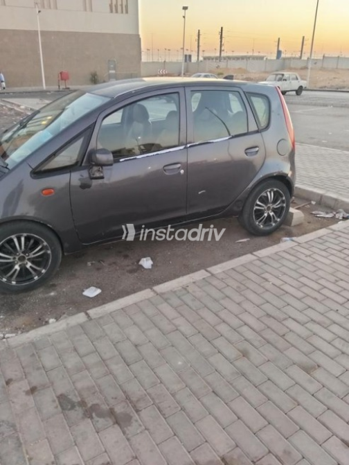 Mitsubishi Colt 2007 Dark Gray Automatic Used for Sale in Al Shorouk - 4