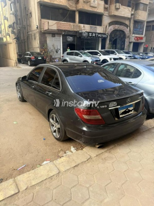 Mercedes C 180 2012 Black Automatic Used for Sale in Mohandessin - 4