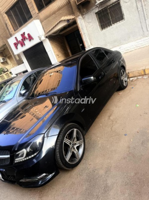 Mercedes C 180 2012 Black Automatic Used for Sale in Mohandessin - 5