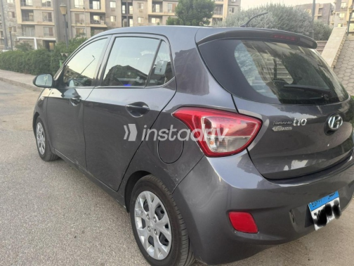 Hyundai Grand i10 2015 Dark Gray Automatic Used for Sale in Cairo - 5
