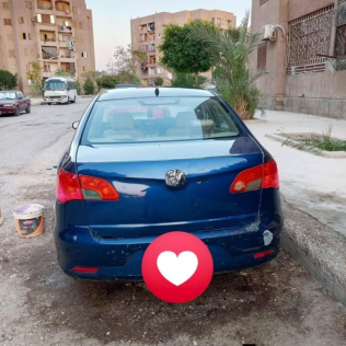 بريليانس FSV 2010 أزرق غامق أوتوماتيك مستعملة للبيع في العبور